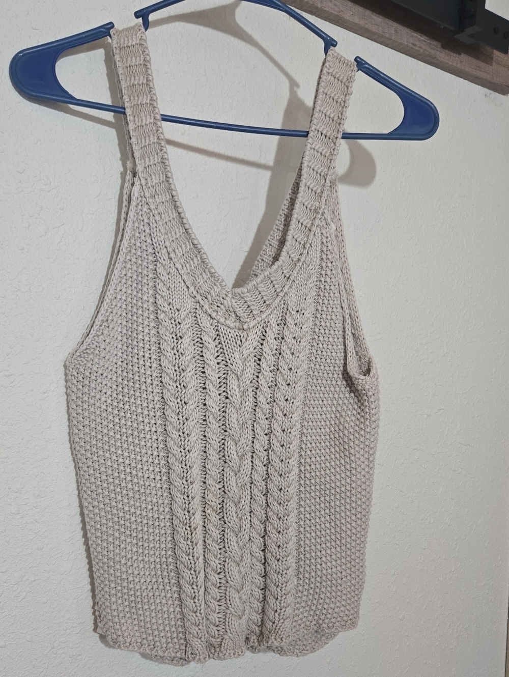 Pre-loved We The Free Cream Cable Knit Scoop Neck Tank